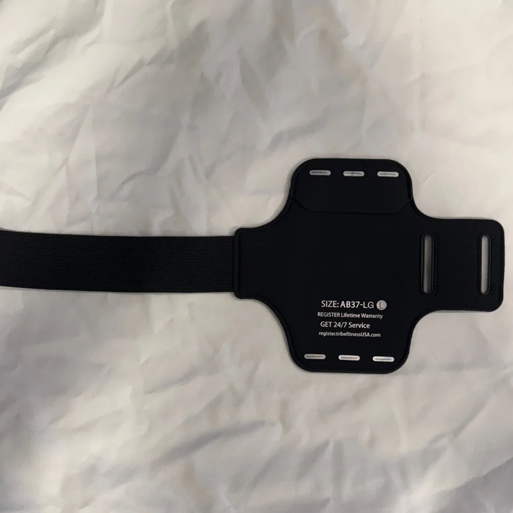 Black Fitness Armband with Strap